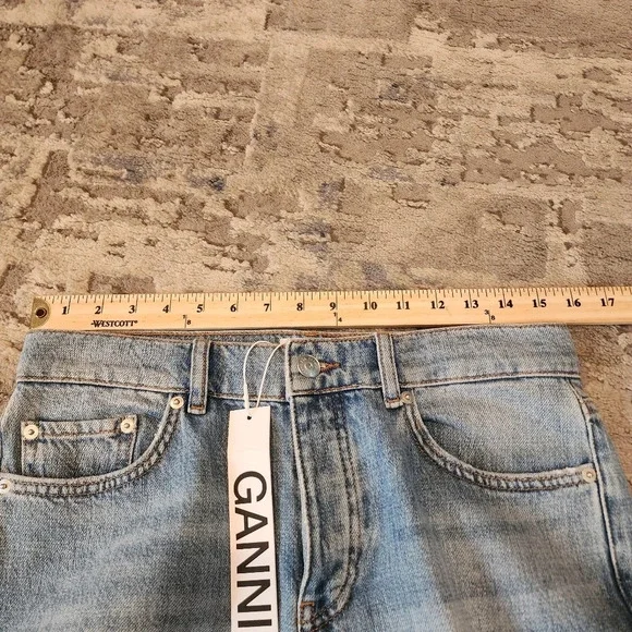 NWT GANNI classic denim slit jeans.Size 28X32.